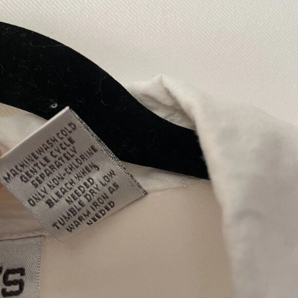 Chico's Womens White Collared Pintuck Pleated Detail Polo Tee Size 2 US Large - Picture 4 of 8